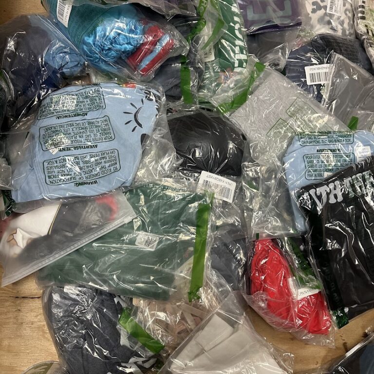 Mystery Box Women's - Tops main image 1