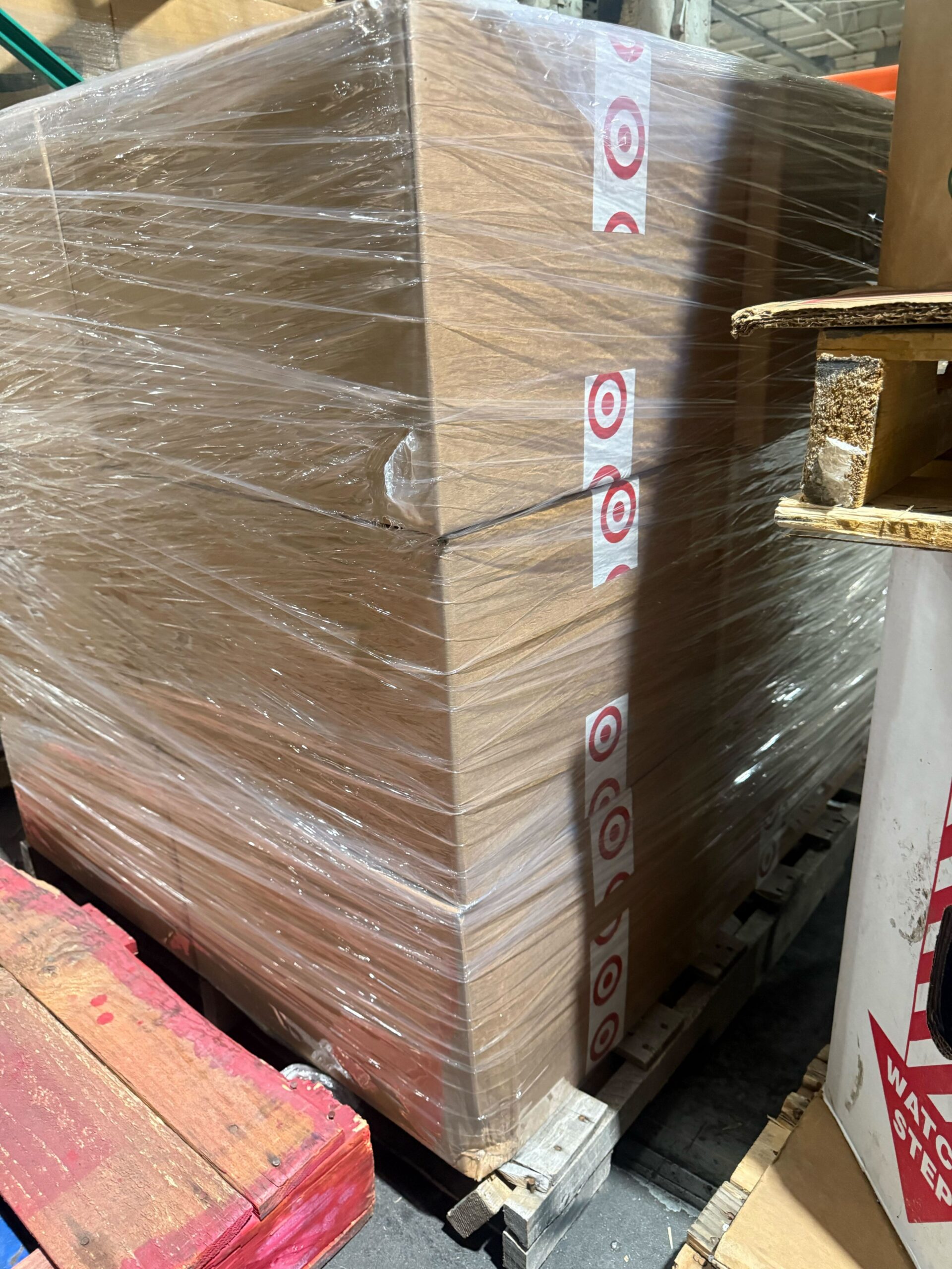 Target Mystery Box Pallet - Image 3